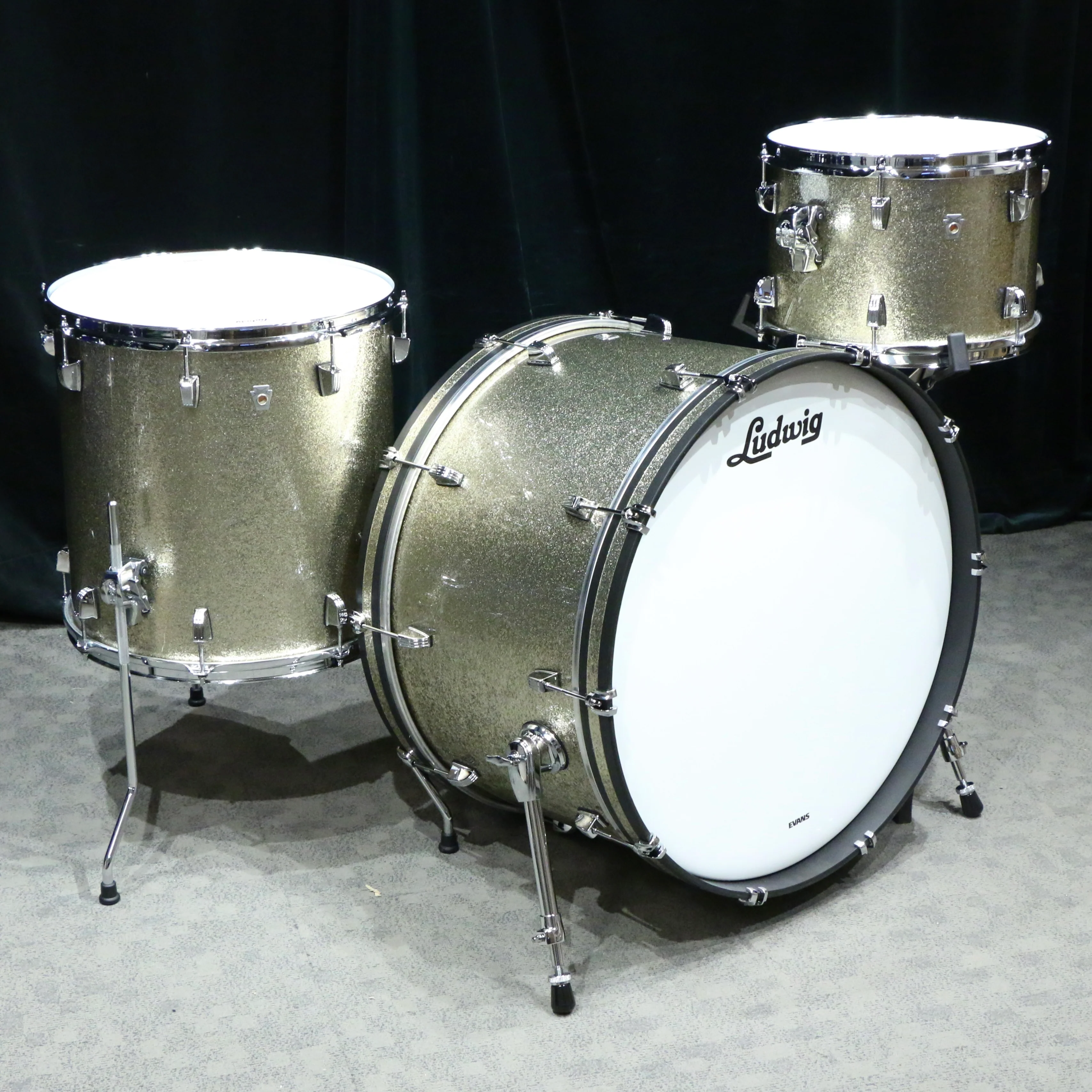 Ludwig NeuSonic Drum Kit 24-13-16in - Titanium Super Sparkle - Image 2
