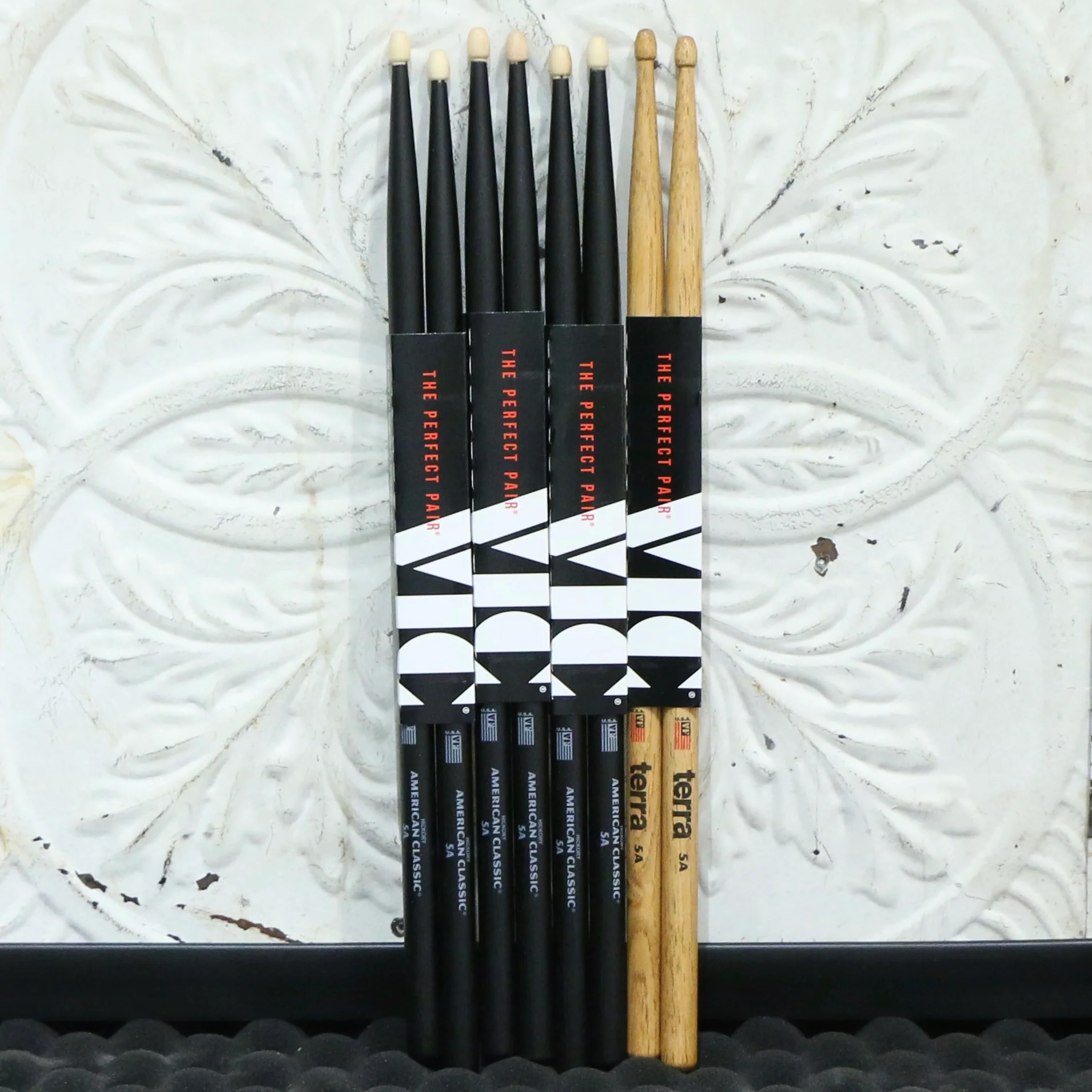 3 pairs of Vic Firth 5AB Drumsticks + 1 pair of Terra 5A FREE