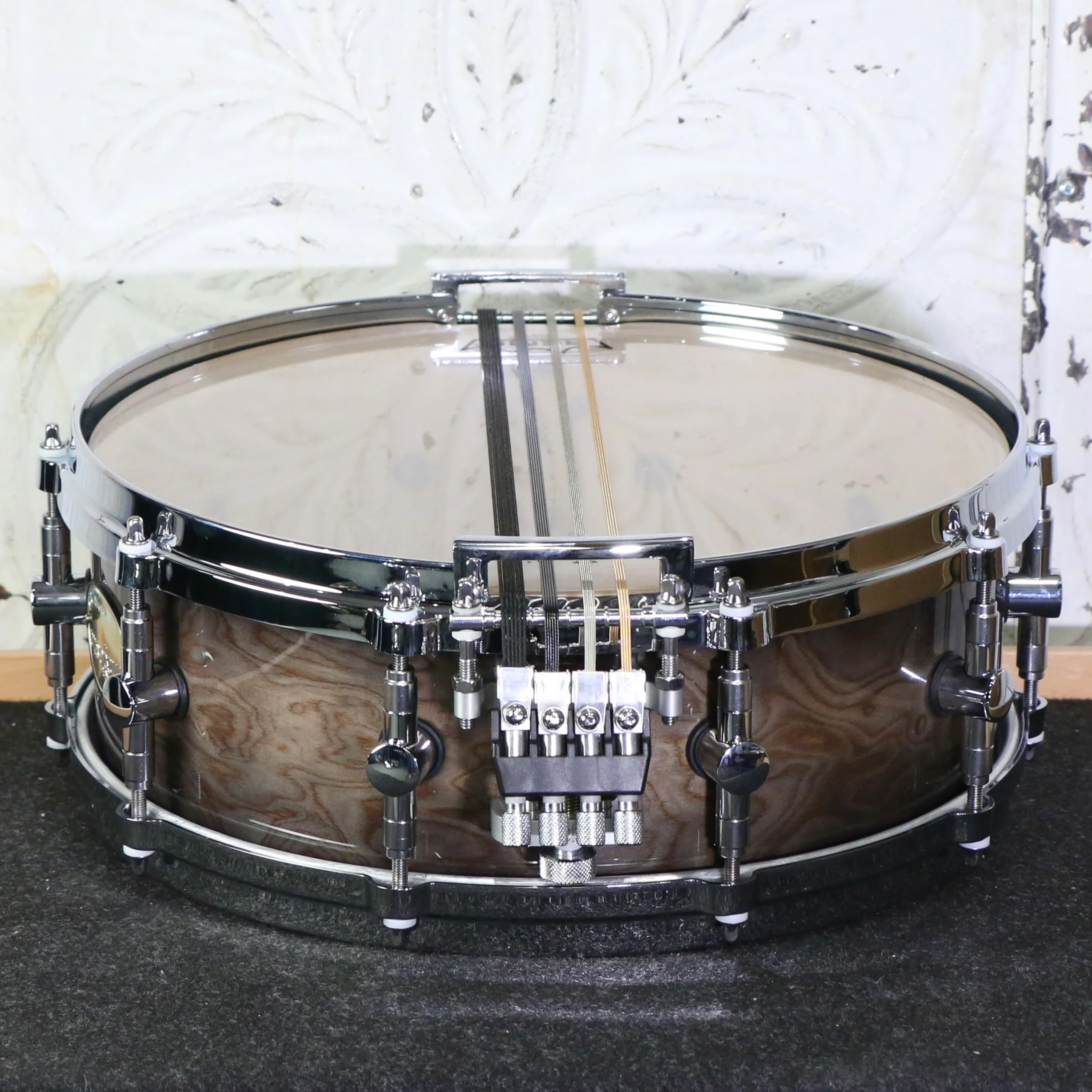 Majestic Prophonic Thick Maple Concert Snare Drum 14X5in - Maple Burl - Image 4