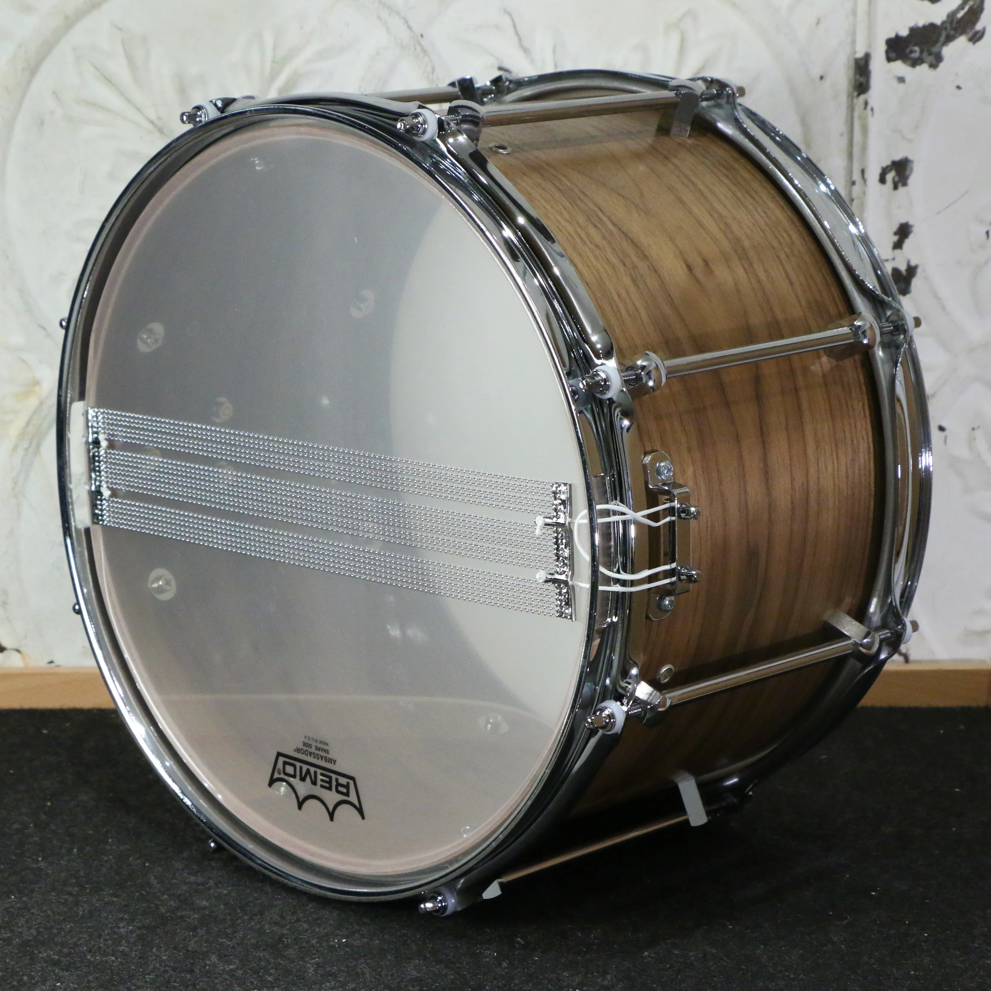 Noble & Cooley Walnut Ply Snare Drum 13X8in - Image 4