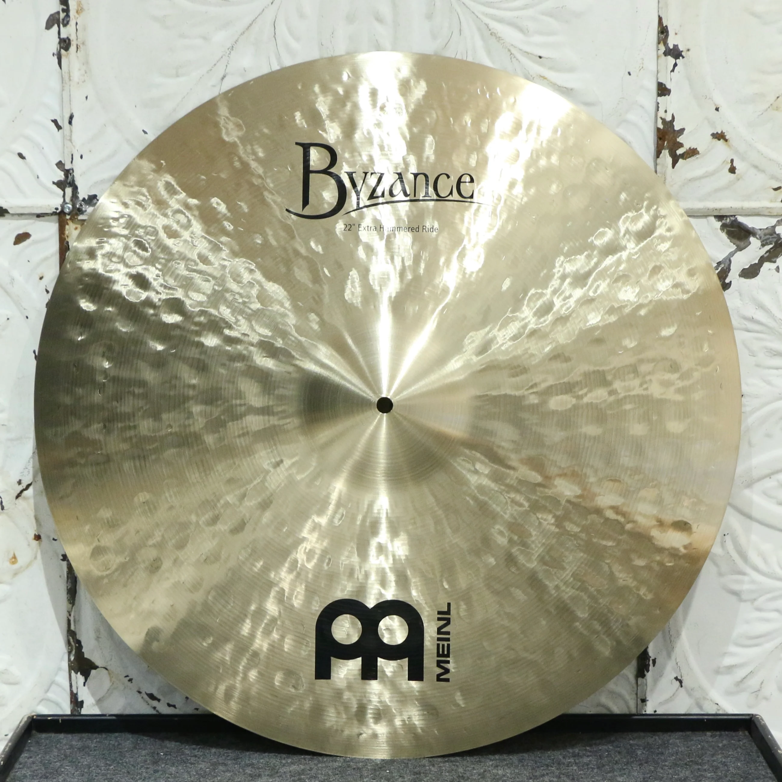 Meinl Byzance Traditional Extra Hammered Ride 22in (2816g)