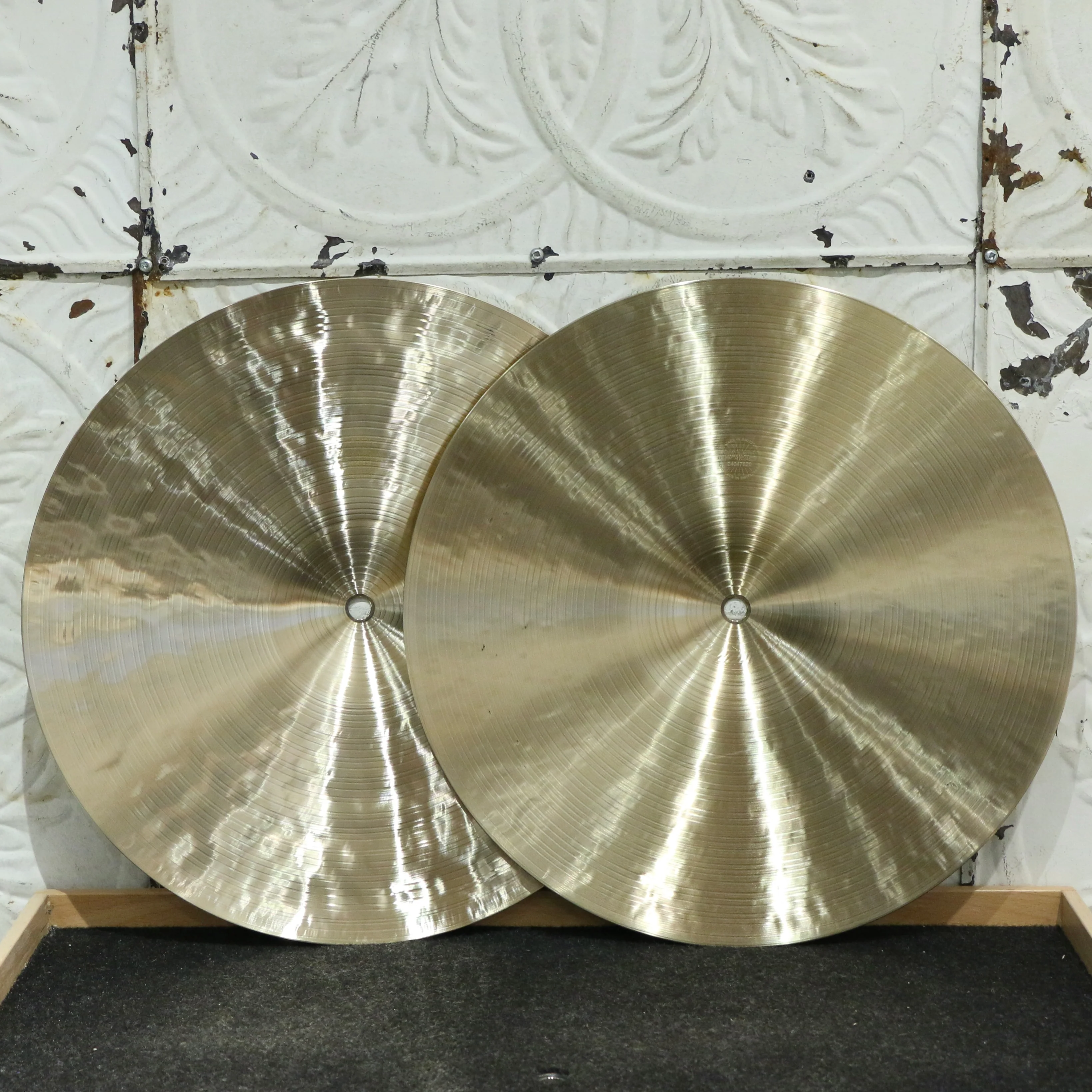 Paiste Masters Dark Hi-hat Cymbals 15in (892/1380g) - Image 2