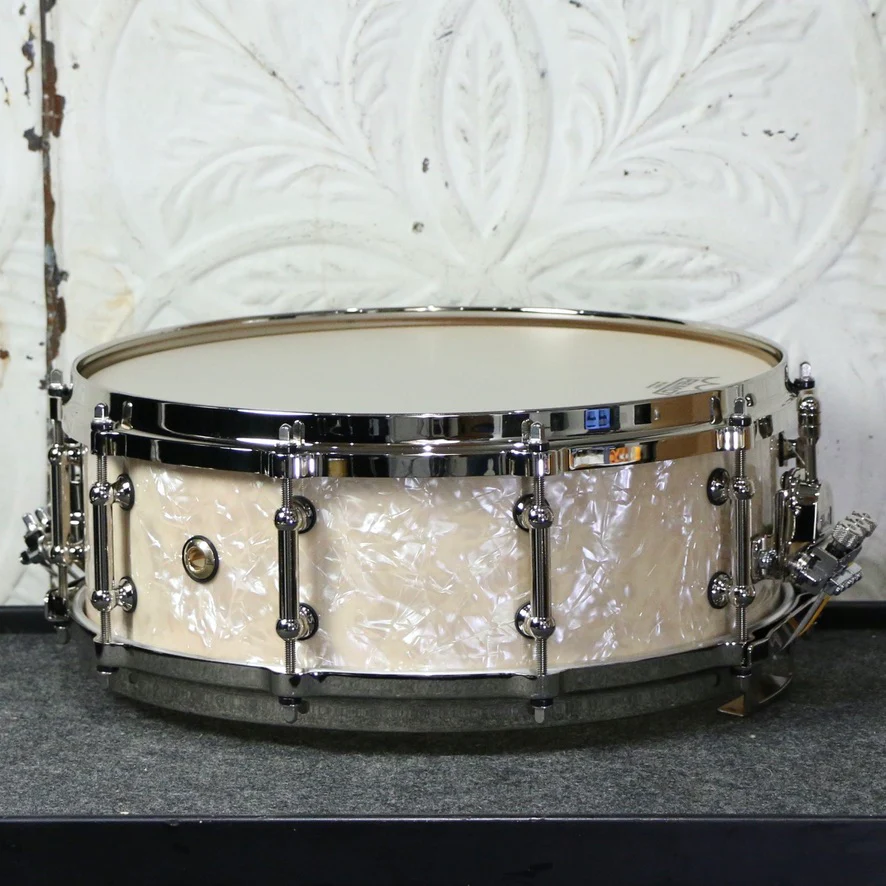 Pearl Philharmonic Series Concert Snare Durm 8-ply Maple 14X5in - Nicotine White Marine Pearl - Image 2