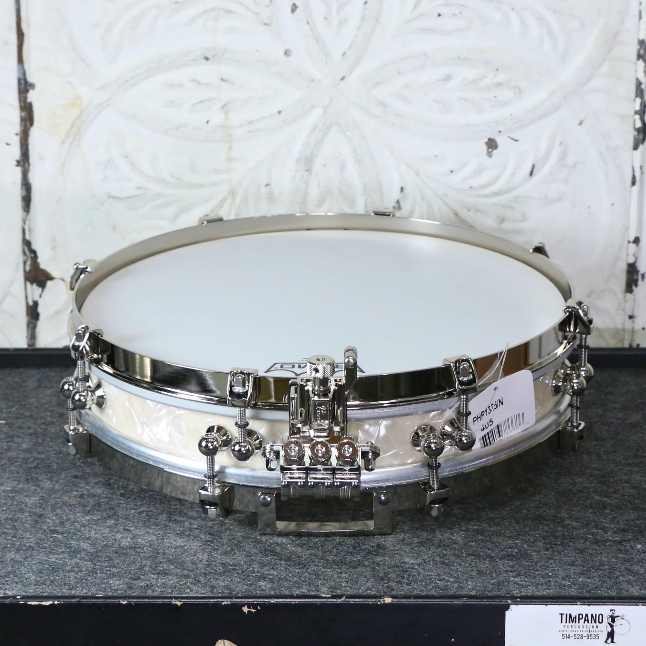 Pearl Philharmonic Series Concert Snare Drum 8-ply Maple Pancake 13X2.5in - Image 4