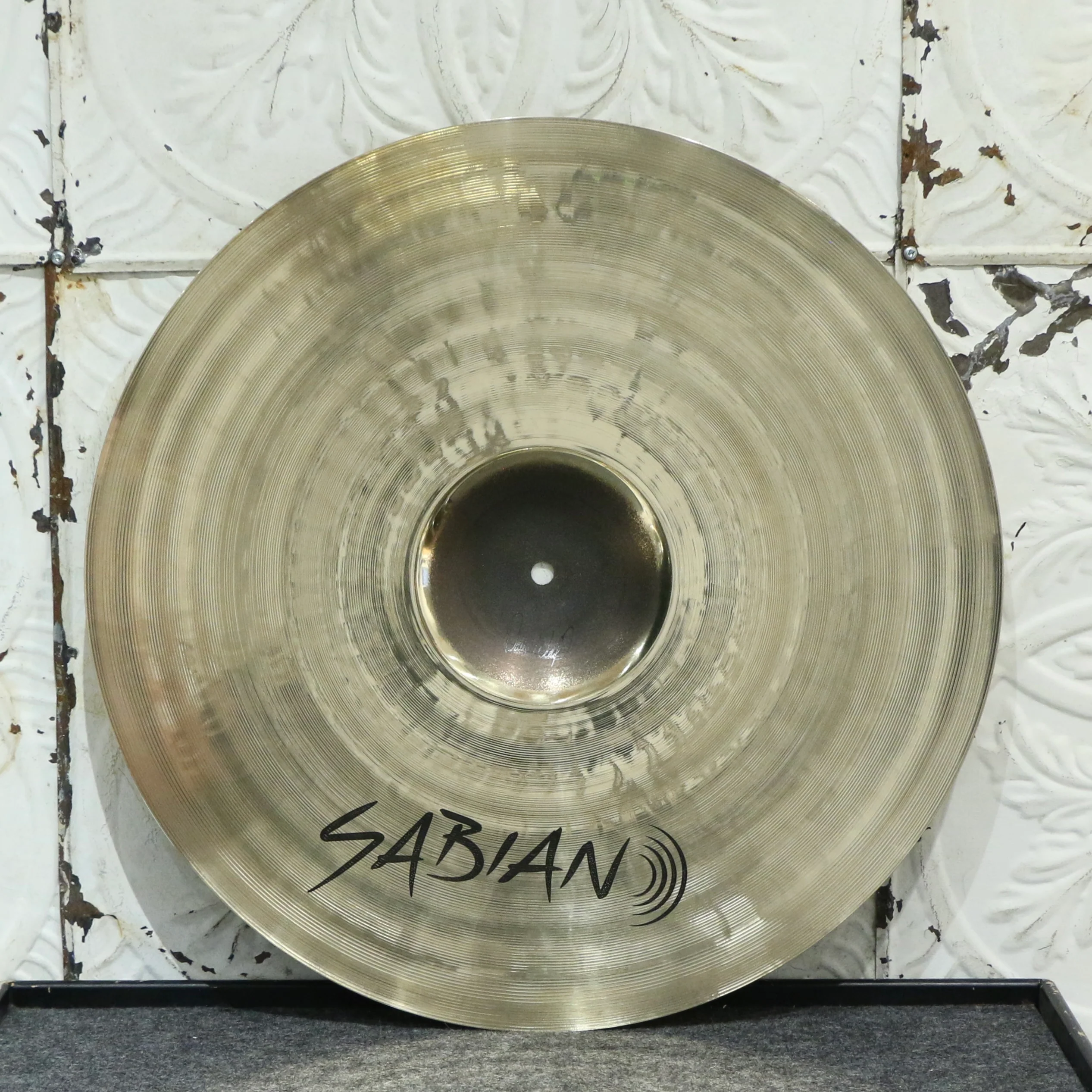Sabian HHX Evolution Crash Cymbal 20in (1504g) - Image 2
