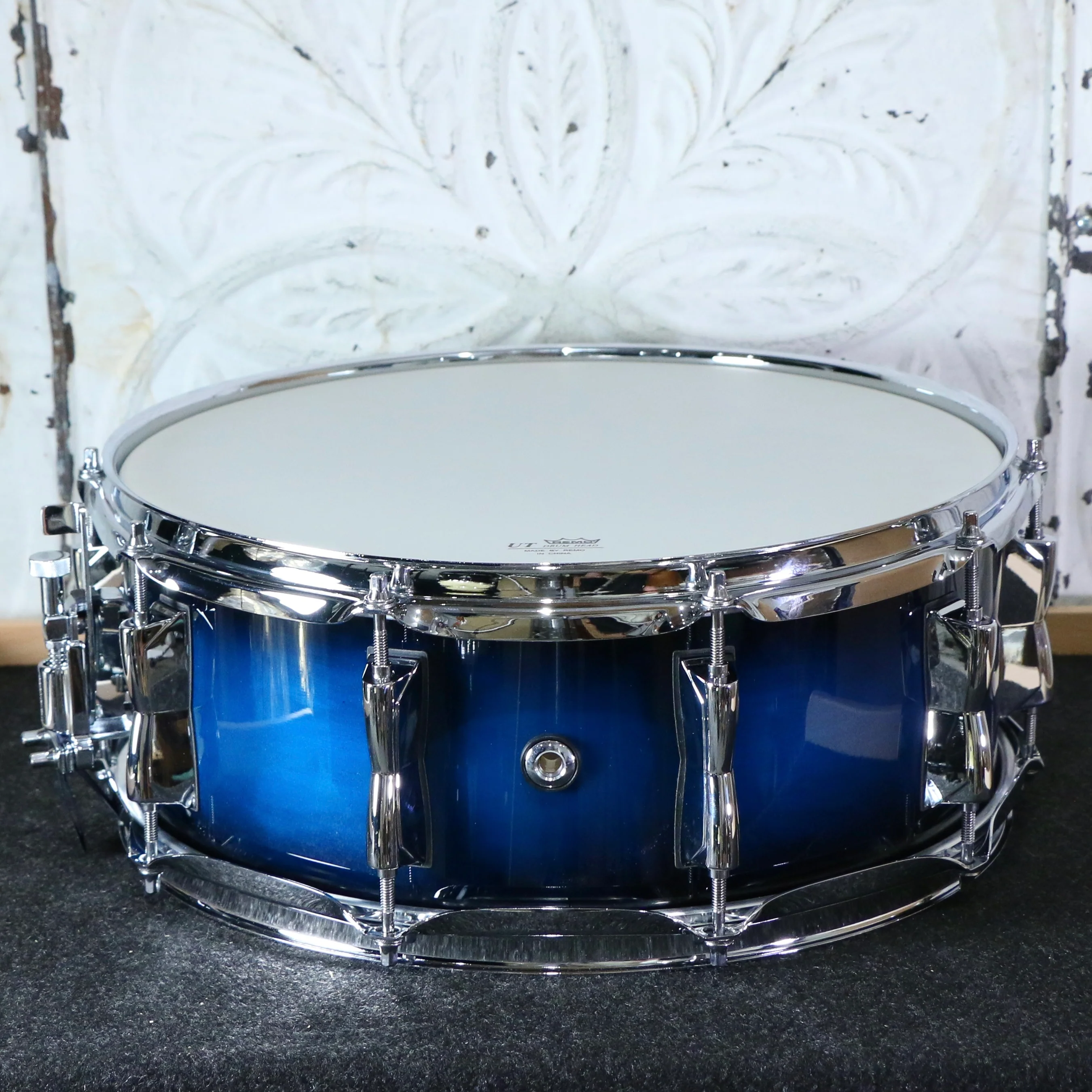 Yamaha Stage Custom Snare Drum 14X5.5in - Deep Blue Sunburst - Image 3