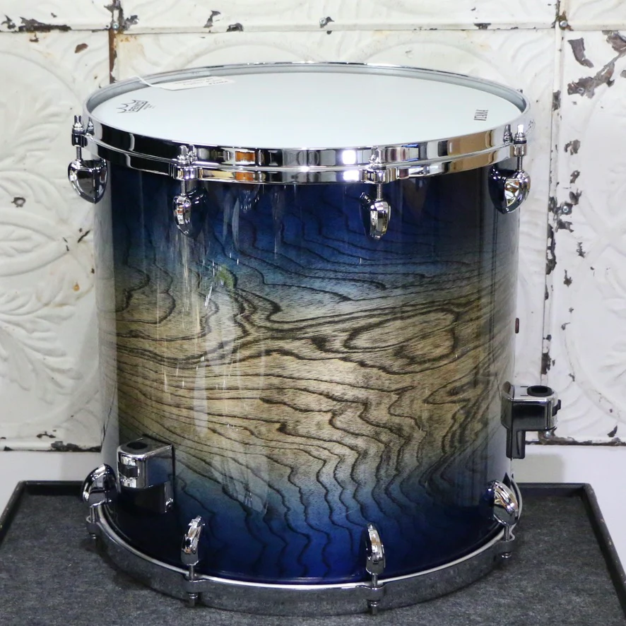 Tama STAR Walnut Drumkit 22-10-12-16 - Indigo Japanese Sen Burst - Image 11