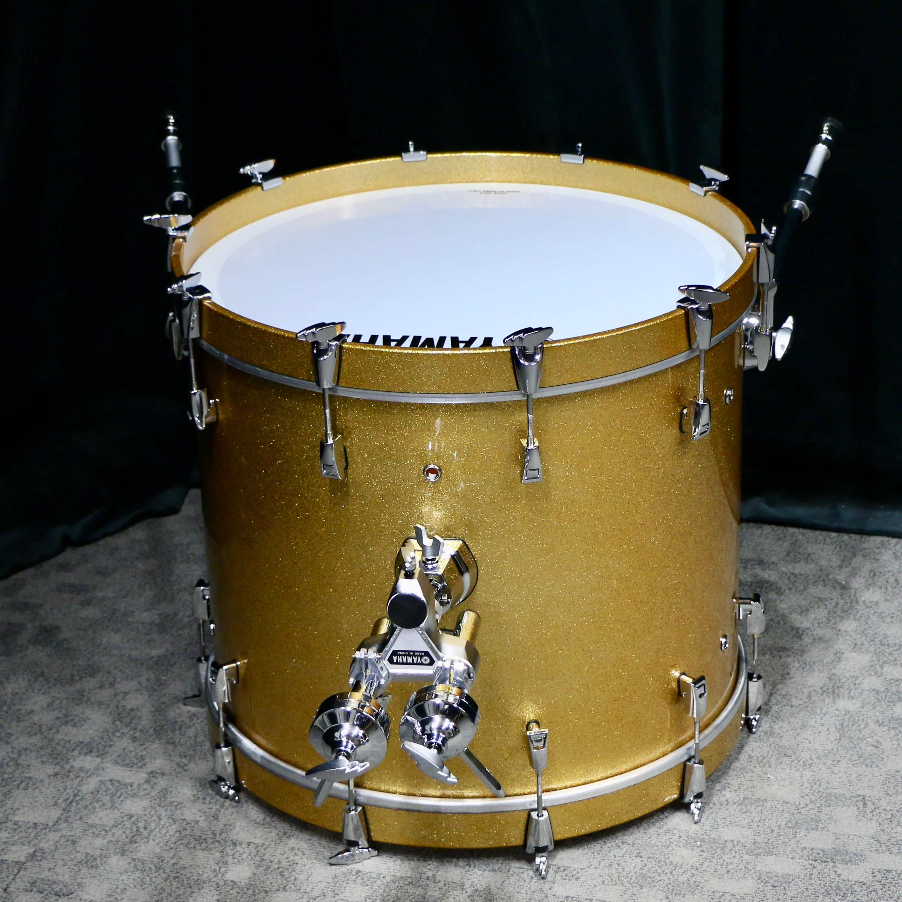Yamaha Absolute Maple Hybrid Drum Kit 22-10-12-16 - Gold Champagne Sparkle - Image 6