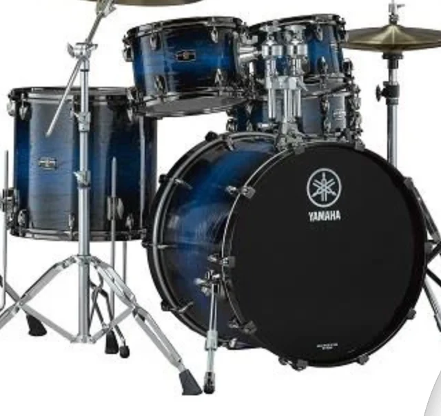 Yamaha Live Oak Hybrid Drum Kit 22X16-10-12-16in - Uzu Magma Sunburst