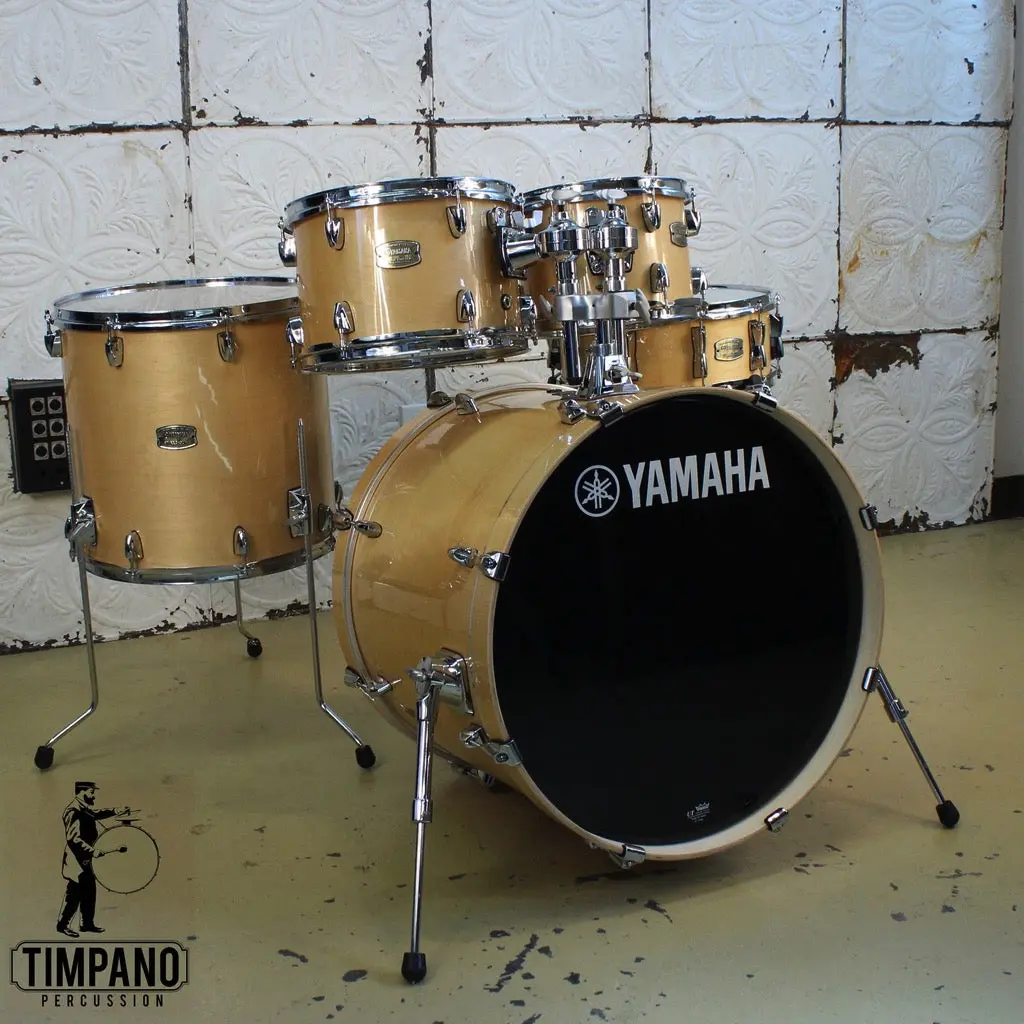 Yamaha Stage Custom Birch Drum Set 22-10-12-16in + 14in snare