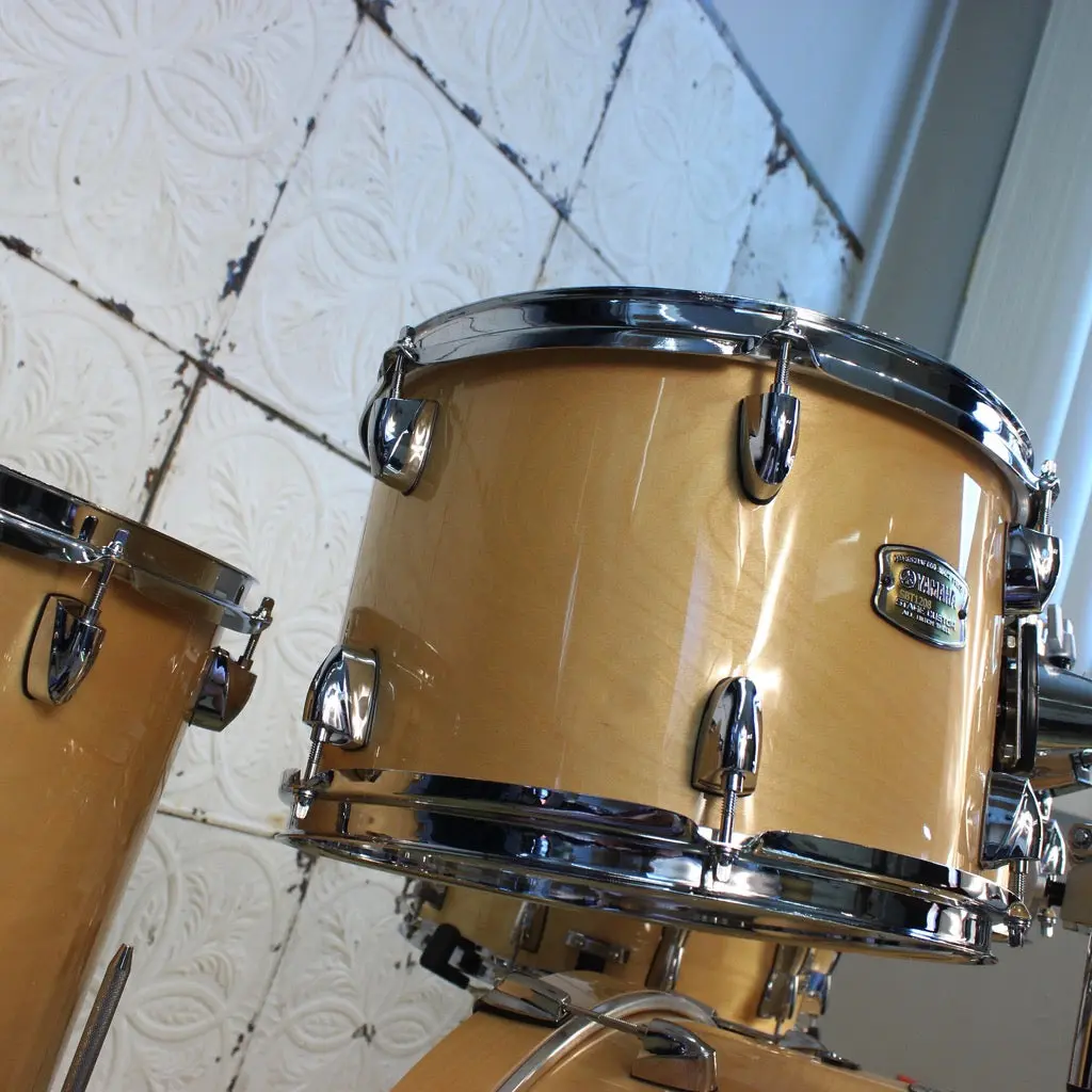 Yamaha Stage Custom Birch Drum Set 22-10-12-16in + 14in snare - Image 3