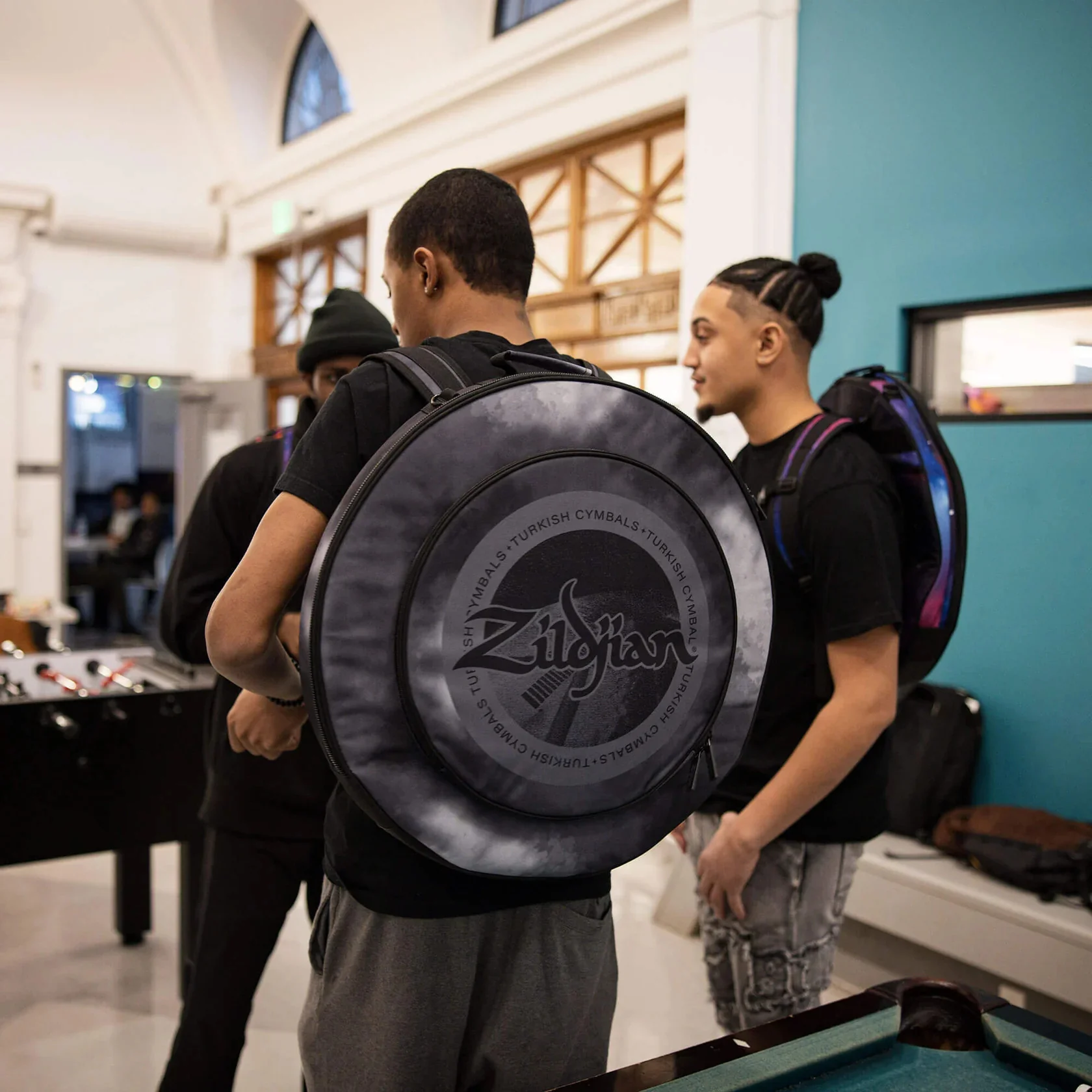 Zildjian 20in Student Cymbal Backpack - Black Raincloud - Image 2