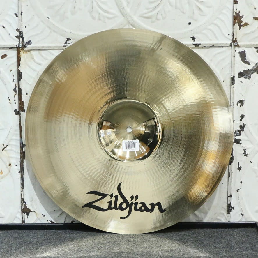 Zildjian A Custom Medium Crash Cymbal 18in (1617g) - Image 2