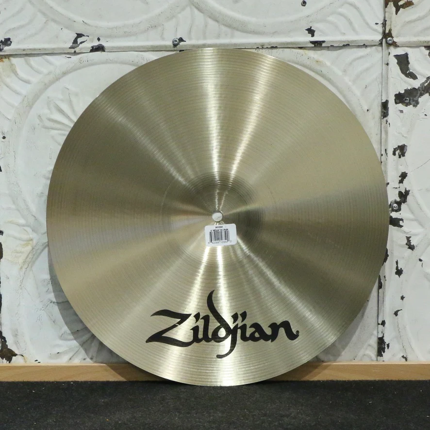 Zildjian A Medium Thin Crash Cymbal 16in (1007g) - Image 2