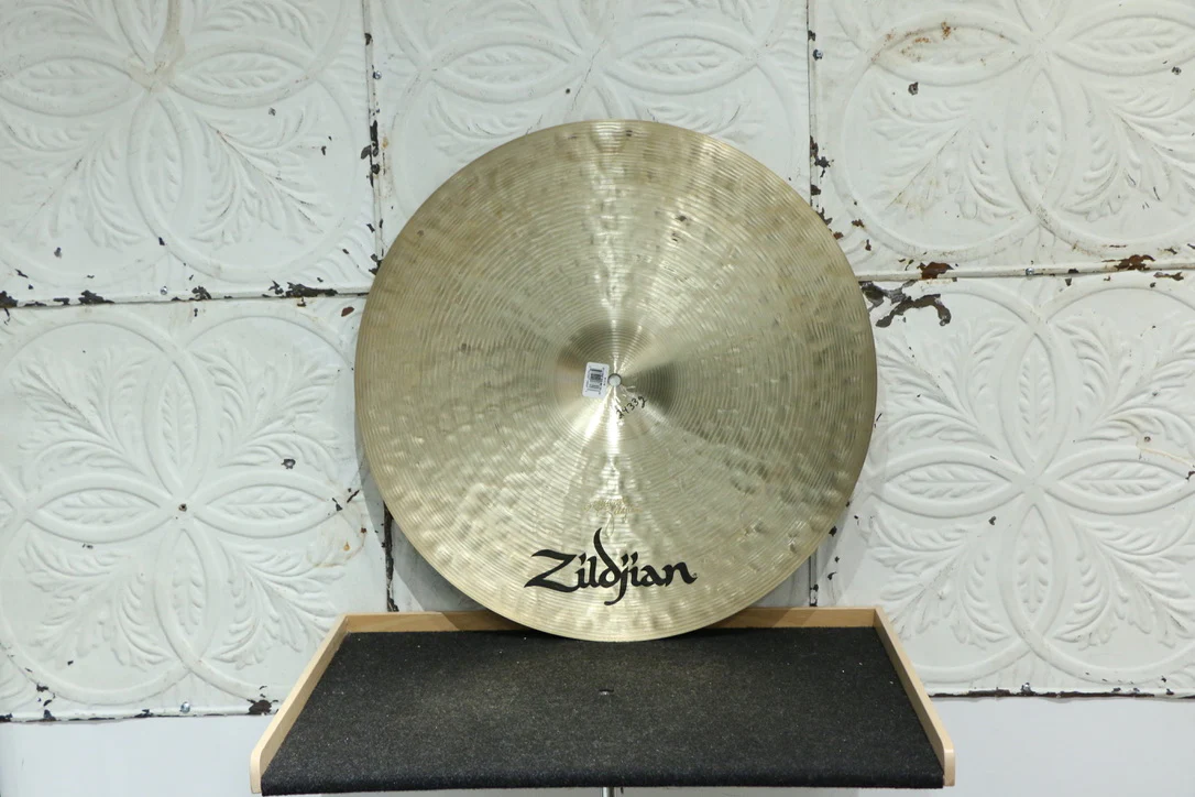 Zildjian K Constantinople Medium Thin Low Ride 22in (2433g) - Image 2