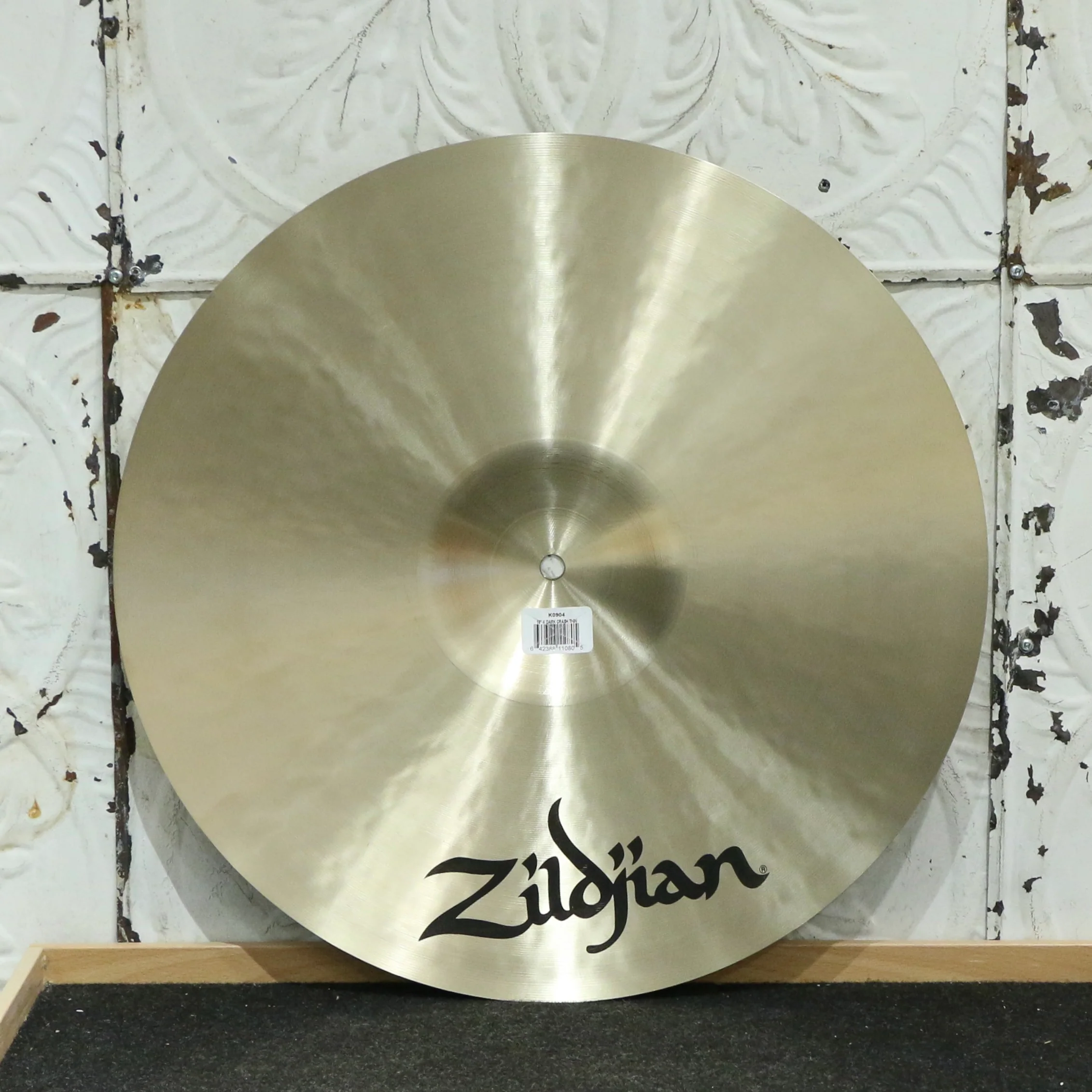 Zildjian K Dark Thin Crash Cymbal 18in (1244g) - Image 2