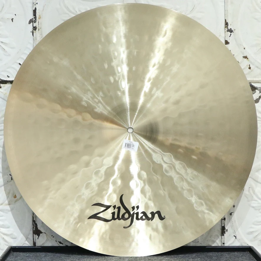 Zildjian K Light Ride Cymbal 24in (3368g) - Image 2